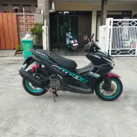 Pajak on 1/26 plat B jakbar dijual yamaha aerox 155 new thn 2021