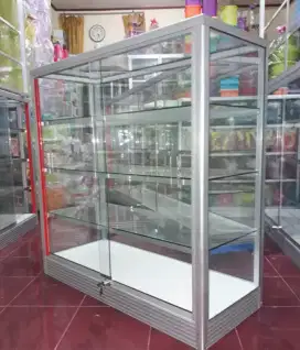 Etalase 1Mx1M Buat Perlengkapan Usaha