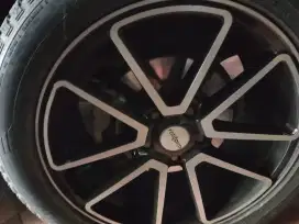 Velg Rush R 18 Pcd5/114 ET40+BanGoodyearEficient 235/50DuluBelinya16jt