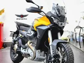 Moto Guzzi Stelvio Adventure 2025
