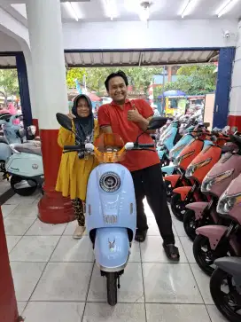 SEPEDA LISTRIK UWINFLY