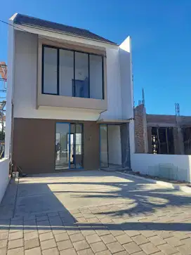 Rumah dekat Juanda 2 lantai Digedangan 600jutaan cash/kpr free dp
