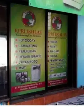Stiker oneway sticker printing satu arah cocok unt tempat usaha kantor