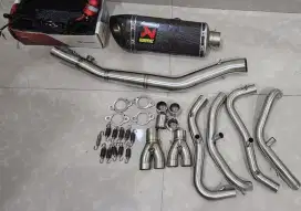 Akrapovic original zx25r