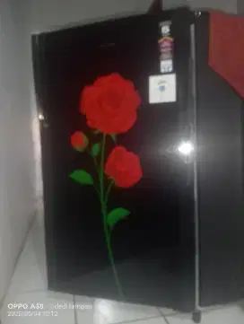 Lemari es Politron 1 pintu