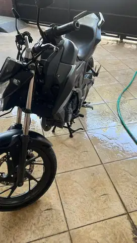 Honda cb 150r, tahun 2015, jual santai