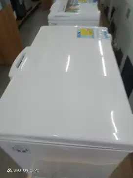 FREEZER POLYTRON TERBARU