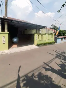 Rumah Luas Secondary 1 Lantai Di Jl Joe Jagakarsa Jaksel