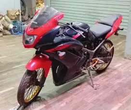 Menjual motor second Ninja RR 2013