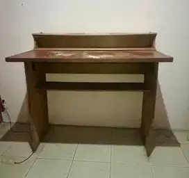 Meja Tinggi Kayu Solid