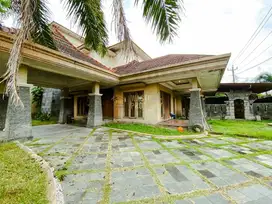 HOMESTAY DI SLEMAN, DEKAT RINGROAD UTARA DAN HOTEL INSIDE BY MELIA