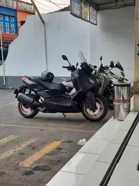 XMAX 250 Connected