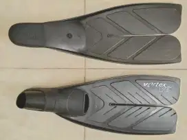 Fin Oceanic Vortex V6 ukuran 37-38