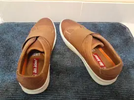 Sepatu kerja jim joker size 44