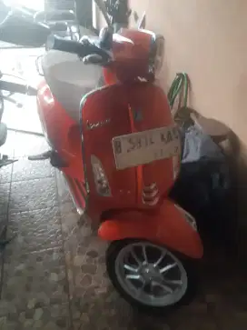 Vespa primavera 2023