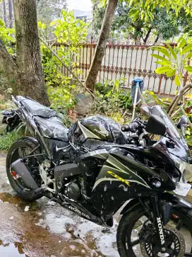 Cbr 150 cbu 2012 lengkap