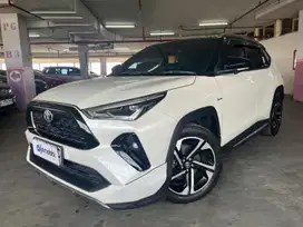 Like New TDP 17JT Toyota Yaris Cross 1.5 S GR HV TSS Two Tone Hybrid