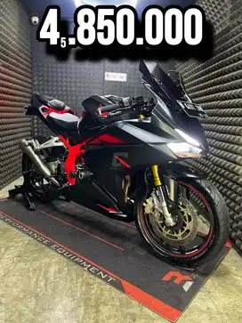 CBR 250 RR OR CBR 250RR ABS 2019 LOW KM PAJAK ON MODIF SUPERB UNIT