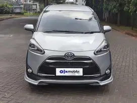 DP MURAH Toyota Sienta 1.5 V Bensin-AT 2017 Silver CUFKB