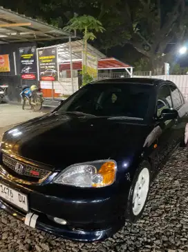 Honda Civic ES VTi 2001 MT