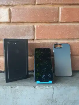iPhone 7 Plus 128GB Jet Black iBox