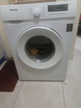 Mesin cuci Samsung Front Loading 7 KG