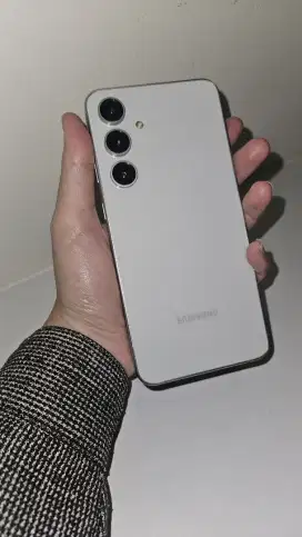 SAMSUNG S24 FE 8/256