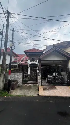 Rumah Luas 15 Mnt ke Revo Mall Bekasi Siap Huni Bebas Banjir J-33896