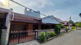 Rumah LT 225 Hadap Timur 9 Mnt ke Lagoon Avenue Mall Bekasi J-35394