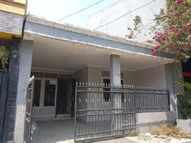 Rumah 12 Mnt ke Plaza Taman Harapan Baru SHM Dibantu KPR J-35495