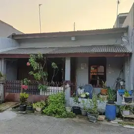 Rumah 4 Mnt ke Metropolitan Mall Bekasi SHM Hadap Timur J-33624