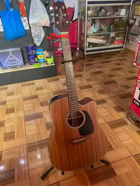 Gitar akustik takamine GD11MCE