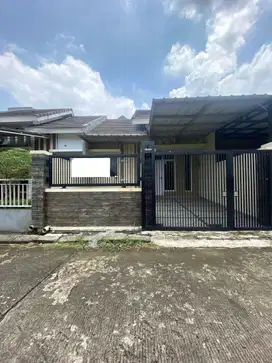 Rumah Hadap Selatan 10 Mnt ke Terminal Leuwinanggung Siap KPR J-33659