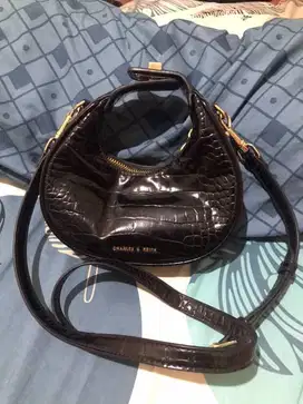 Tas black Charles and keith