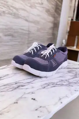 Toko harga sepatu safety pln Sukabumi