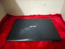 Asus x456u core i5-7200U/ RAM 8gb/ssd128gb+HDD 1tb/ Nvidia 930MX