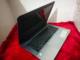 Laptop high Asus x441U/core i3 gen7 ram8gb/ssd 128gb mantap siap pake