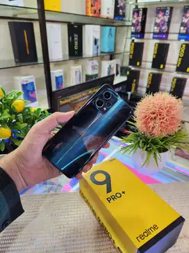 Realme 9 Pro+ 5G Ram 8+8Gb/ 256Gb Fullset Mulus Ori 100%  Bergaransi