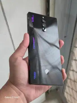 Red magic 8S Pro 256Gb