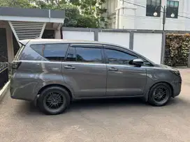 Toyota Kijang Innova 2022 Bensin