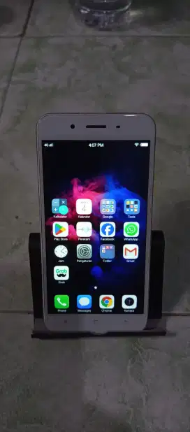 Di jual hp Vivo Y66