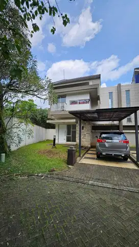 DIJUAL RUMAH 2LT BAGUS SEJUK SIAP HUNI ROYAL TAJUR BOGOR BO133