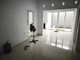 DiJUAL Rumah siap huni di Metland Menteng Jakarta Timur.