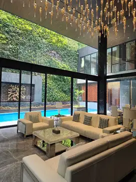 Jual Rumah Super Mewah di Trimaran PIK Uk 20x30 harga 55 Milyar