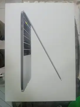 DUS MACBOOK PRO A1706 KUMPLIT AMA KITAB2
