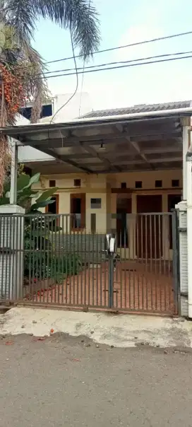 DI KONTRAKAN RUMAH AREA TURANGGA JATI INDAH