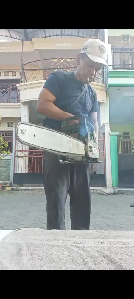 Cari kerjaan yang penting halal dan berkah