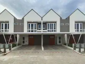 Rumah 2 Lt DP 5 Jta All in biaya, 10 menit dari stasiun cilebut