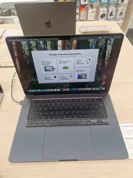 MacBook Air M4 15inci 256GB Promo Gratis 2x Cicilan Dan Bebas Admin