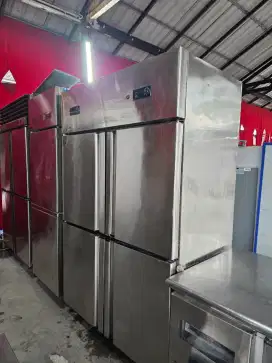 Uprightfreezer snowvillage